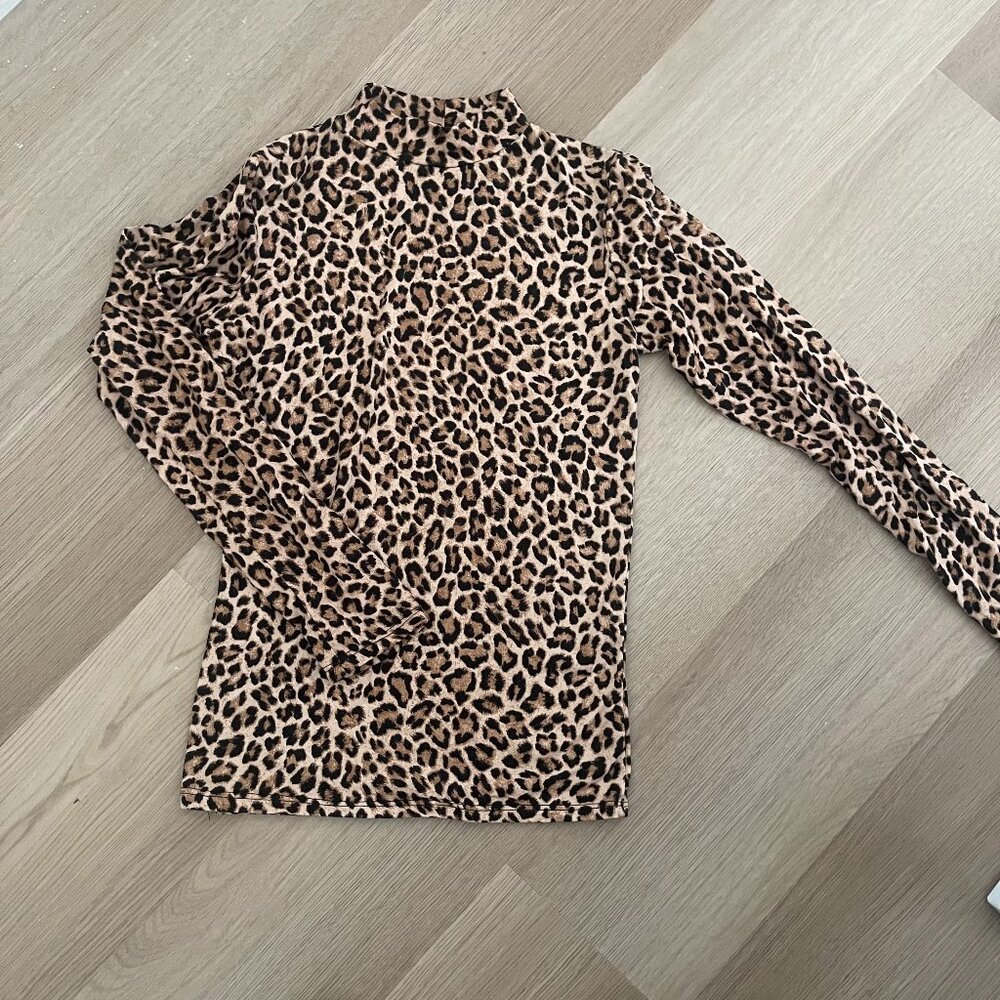 Olivia Rae Leopard Print Long Sleeve Top